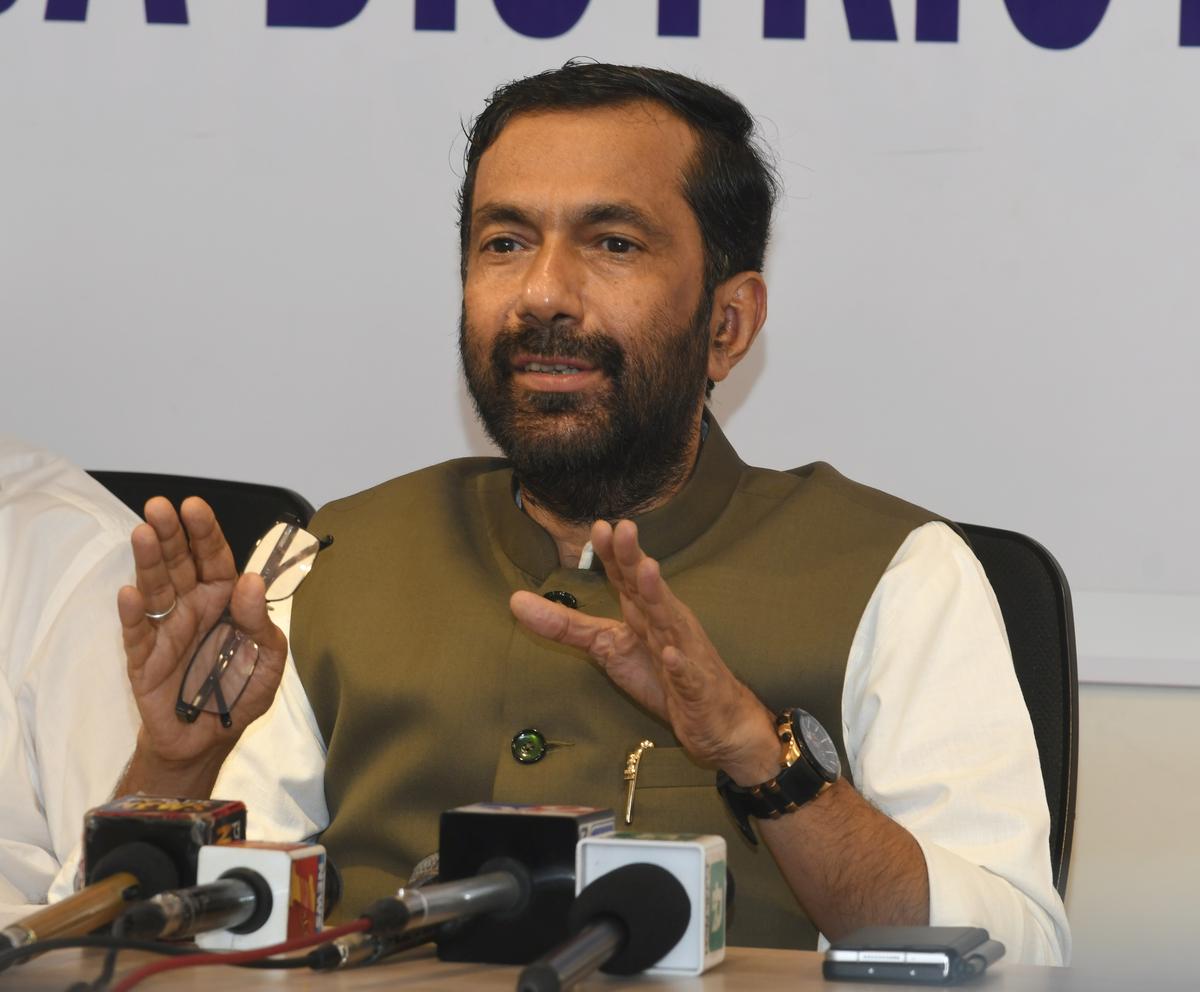 SIT investigation will reveal truth behind 'fraud' in electoral revision, says  MLC - The Hindu