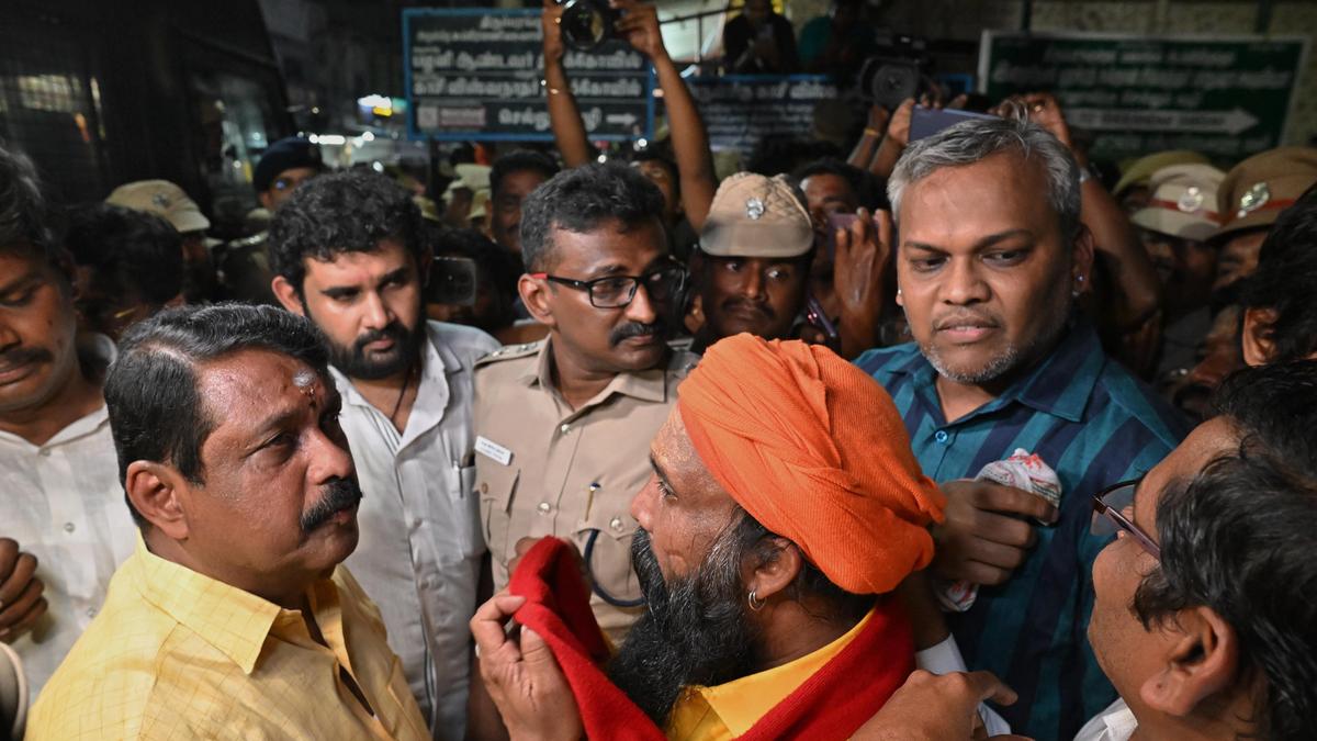 Tirupparankundram row | T.N. loses appeal, judge again orders lighting of lamp at Deepathoon