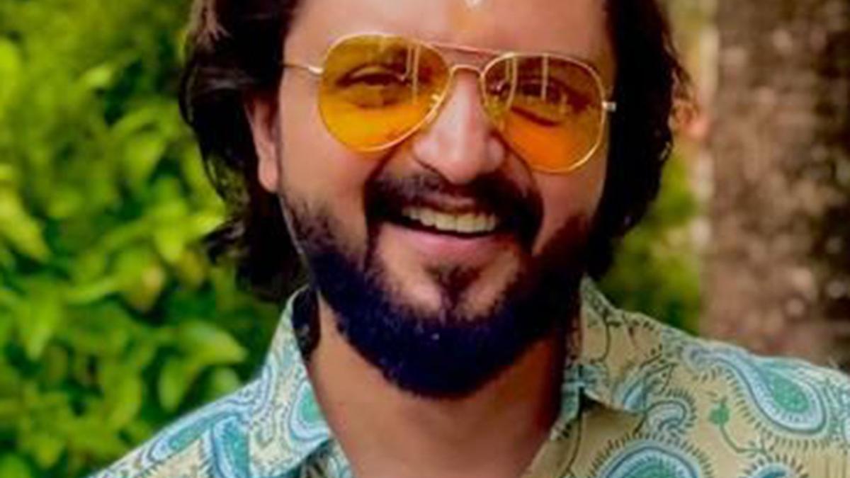 Actor and anchor Rajesh Keshav remains critical