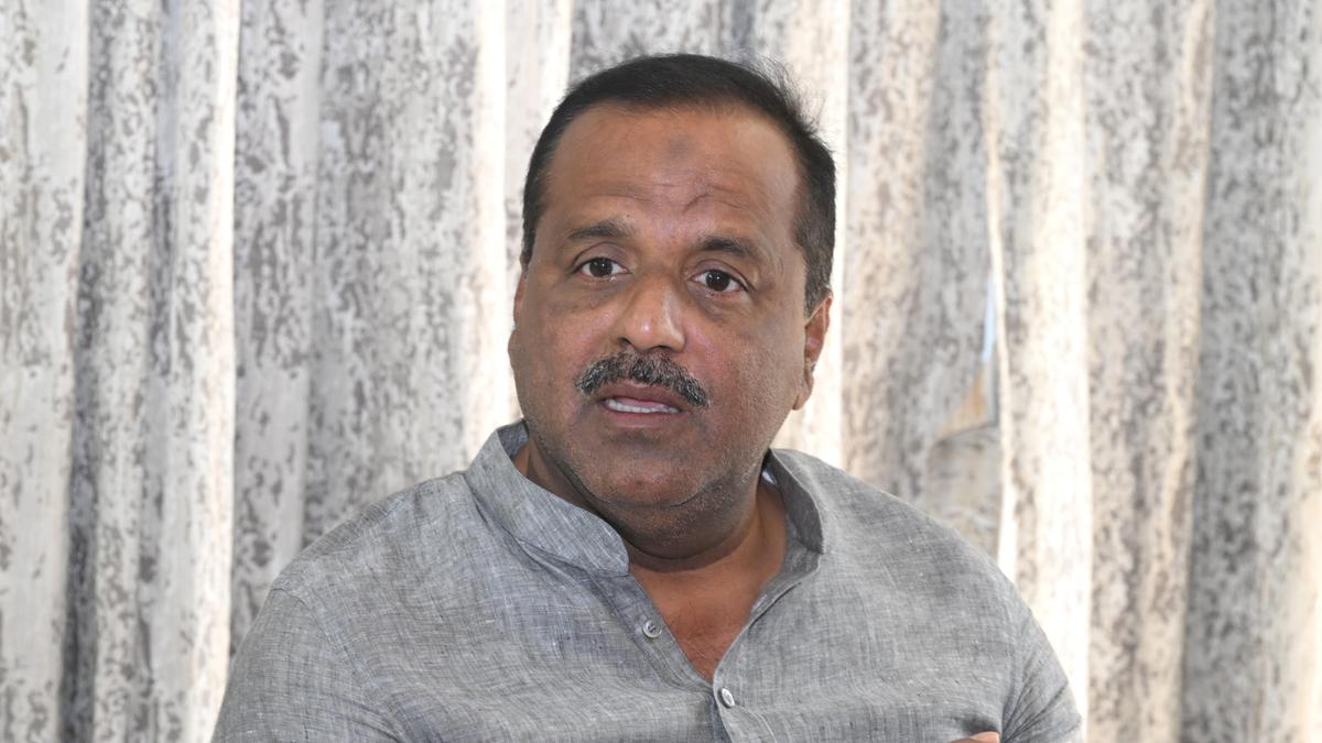 U.T. Khader quits as Assembly Speaker, set to become Minister