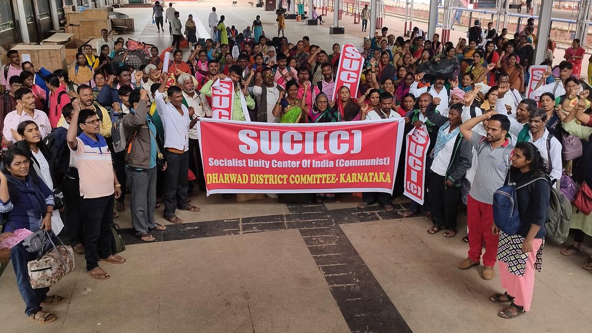 500 delegates leave Hubballi for Shibdas Ghosh birth centenary celebrations in Kolkata tomorrow