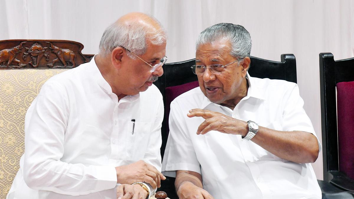 Kerala Governor cannot sit on report on V-C postings: SC