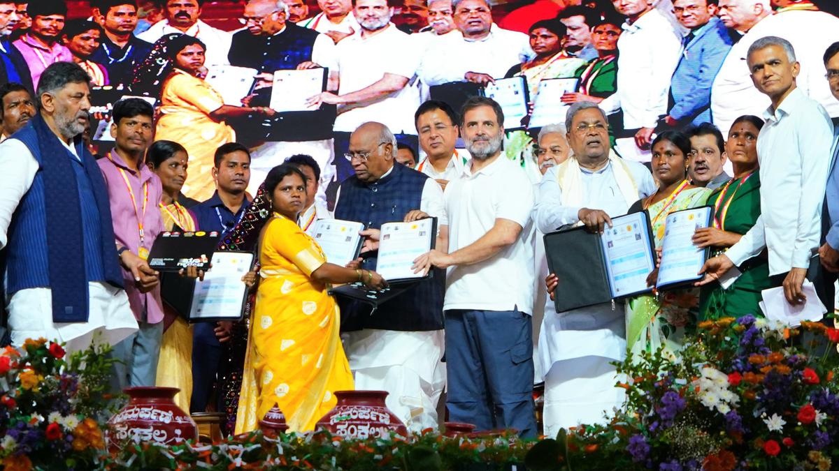 Rahul calls distribution of 1.11 lakh title deeds ‘sixth guarantee’, dream of Indira Gandhi fulfilled