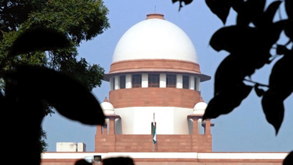 Lawyers can't go on strike or abstain from judicial works: Supreme Court
