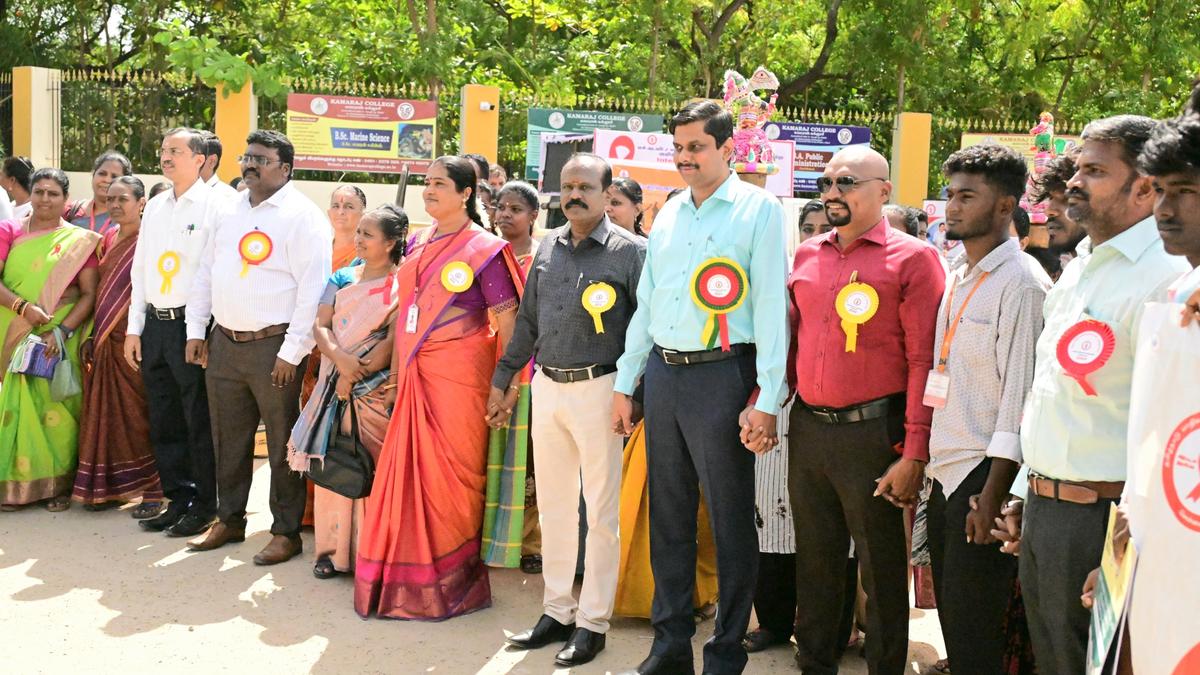 HIV/AIDS awareness rally taken out in Thoothukudi