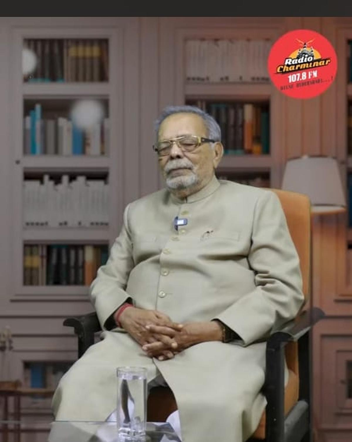 Screenshot of Radio Charminar station director Allama Aijaz Farrukh from the show Guzishta Hyderabad Screenshot of Radio Charminar station director Allama Aijaz Farrukh from the show Guzishta Hyderabad