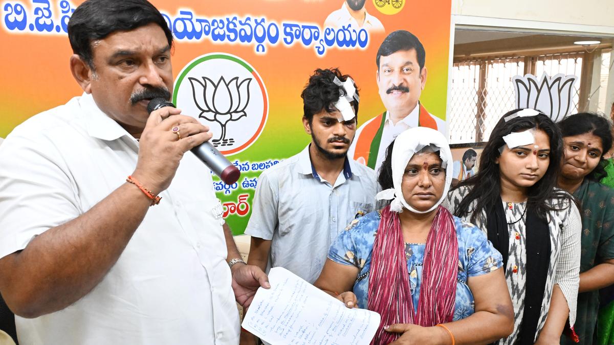 Police trying to portray the attack on three persons as a family dispute, alleges Visakhapatnam North Assembly BJP candidate