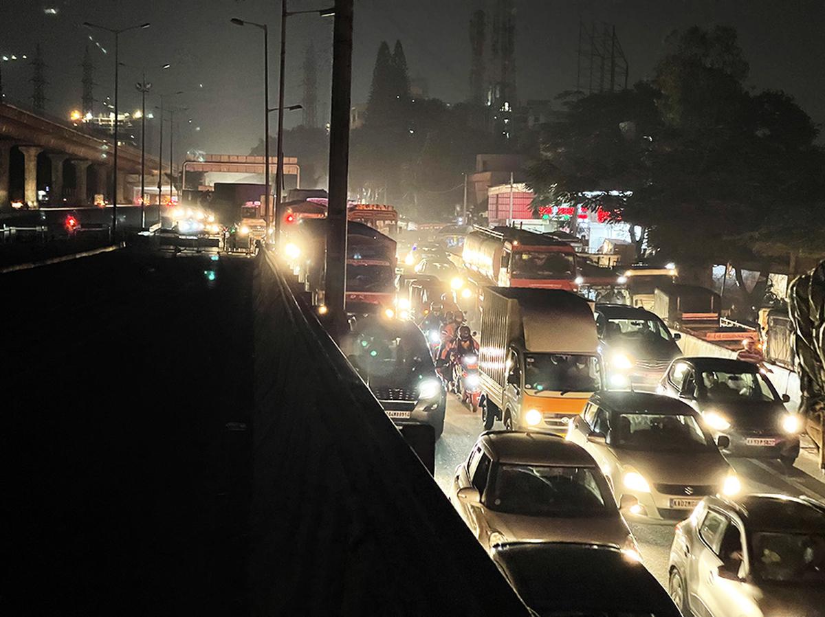 Goraguntepalya flyover will be reopened for light vehicles in 2-3 days,  says CM - The Hindu