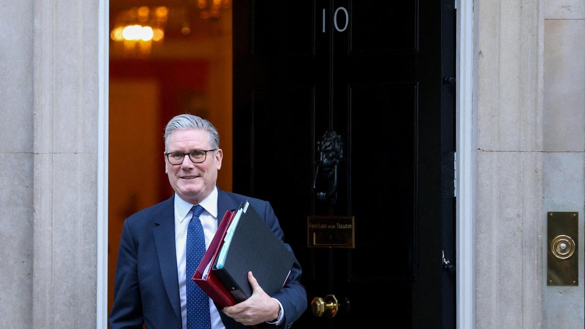 UK PM says 'need to do more' to protect children from social media