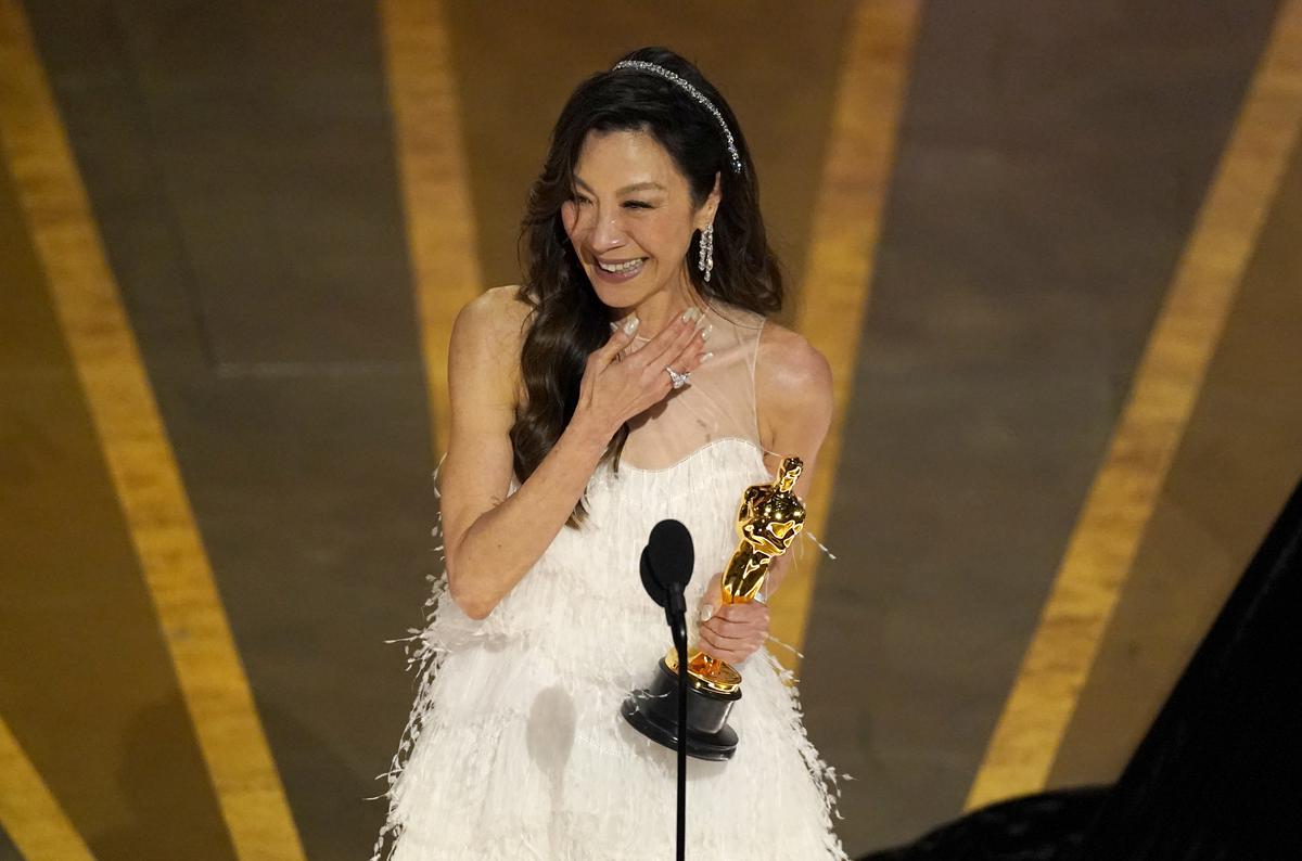 Oscars 2023: Michelle Yeoh wins best actress award, makes Oscar history -  The Hindu