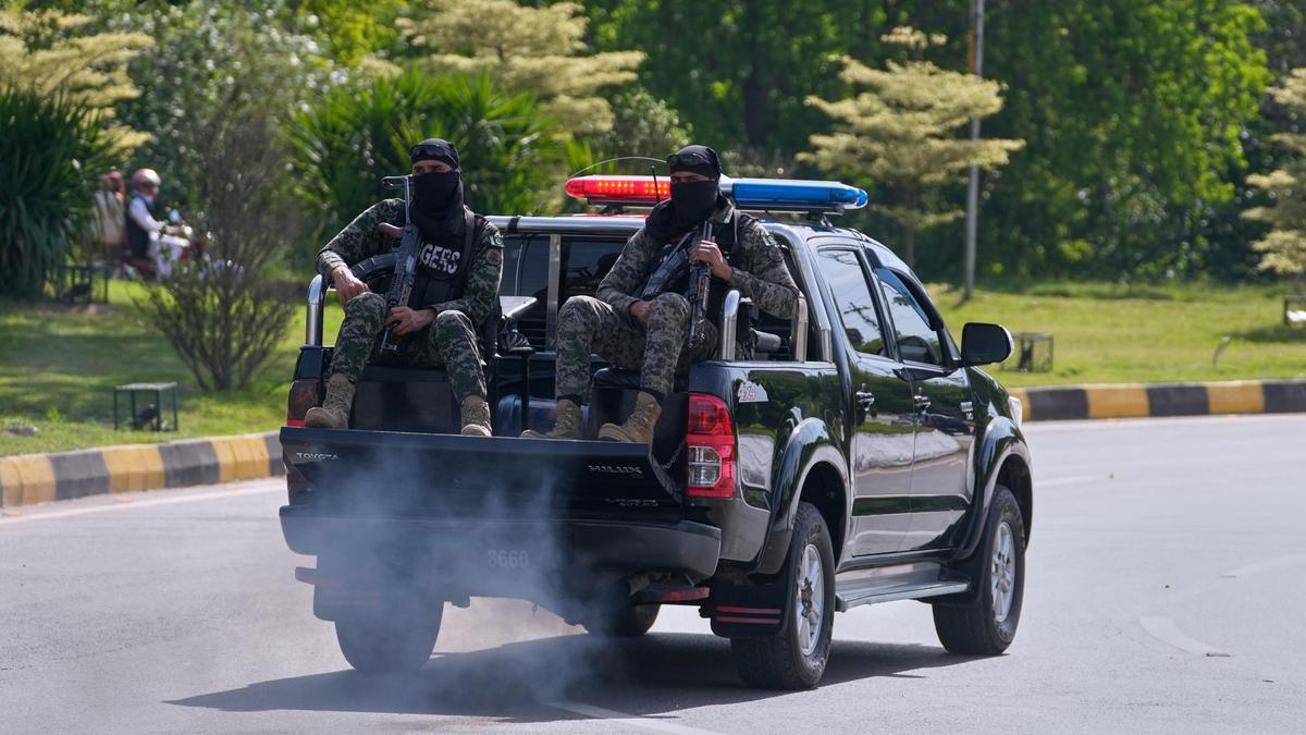 U.S., Iran signal they will return to Pakistan for ceasefire talks, officials say