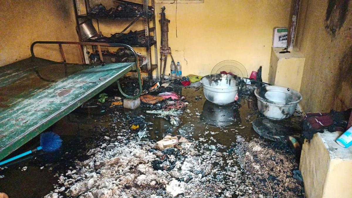 Man sets on fire his female friend in Rajapalayam