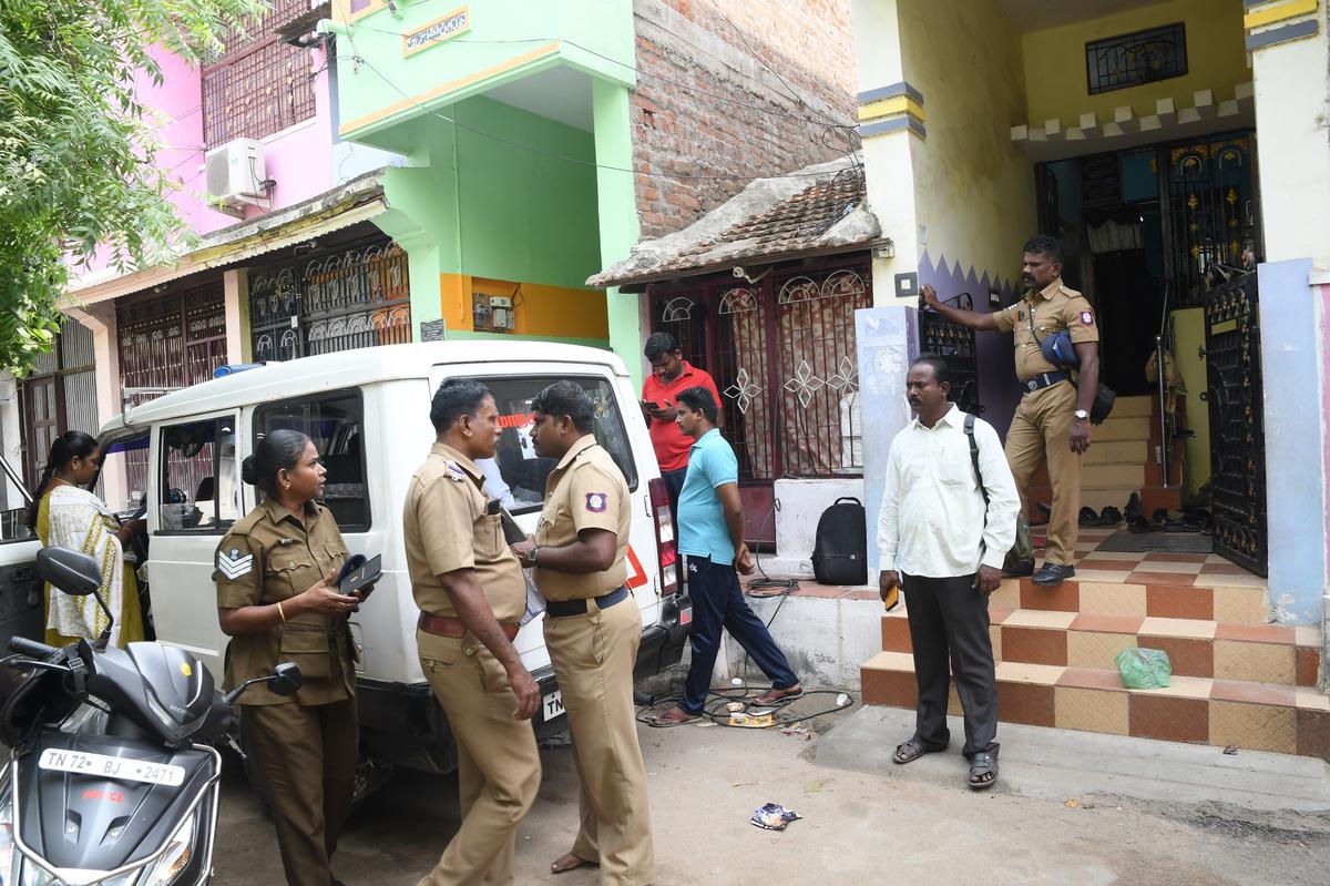 Coimbatore car blast: Searches in houses of four Muslim men in Tirunelveli district