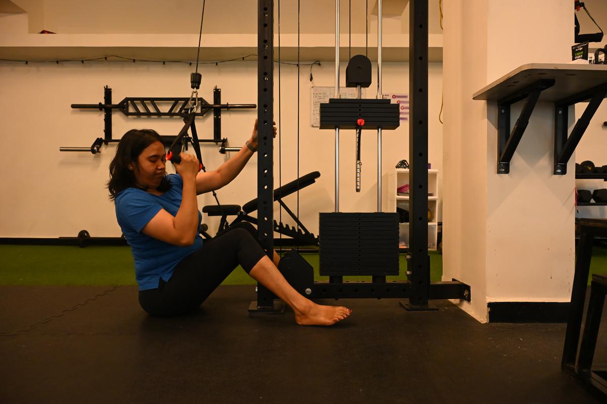 A lat pulldown.