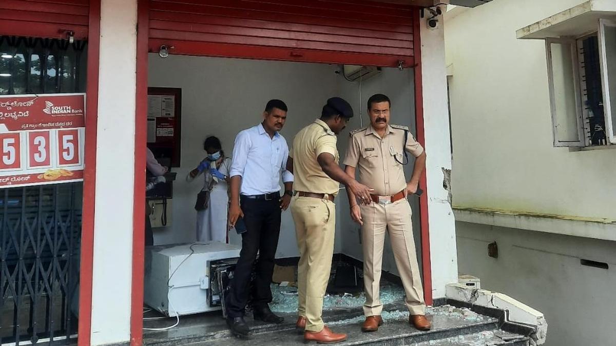 4 arrested for attempt to steal ATM using earthmover near Mangaluru