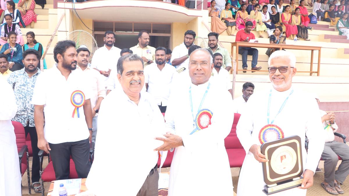 Madurai: Arul Anandar College (Autonomous), Karumathur, celebrated its 56th Annual Sports Meet.