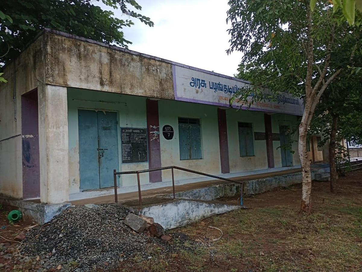 Officials brave rugged terrain to ensure polling in remote hamlets in Erode district