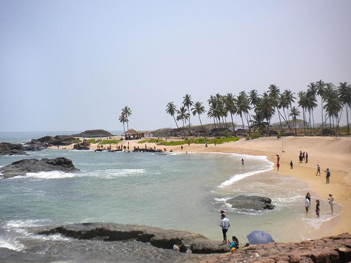 Uma vista da pitoresca Ilha de St. Marys, repleta de palmeiras, que fica a cerca de 6,5 km da praia de Malpe, em Udupi.
