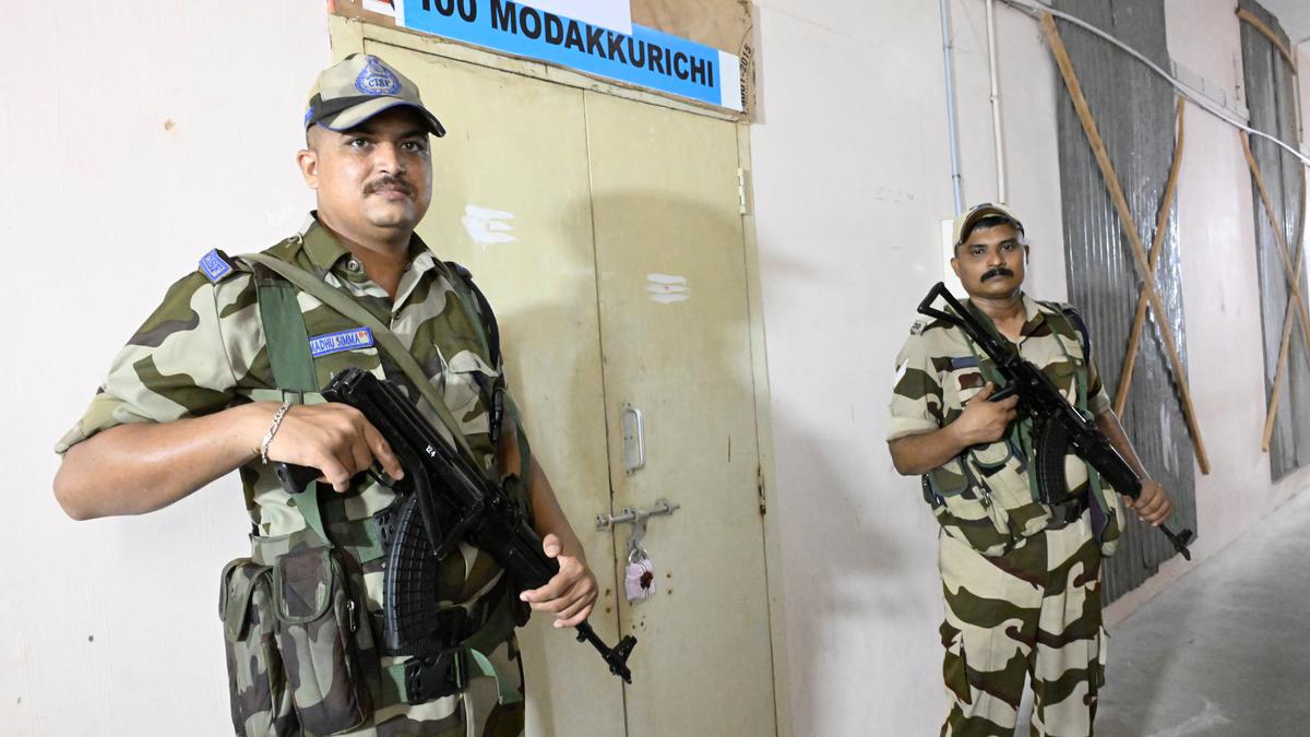 Lok Sabha polls | Three-tier security cover in place at counting centre in Erode