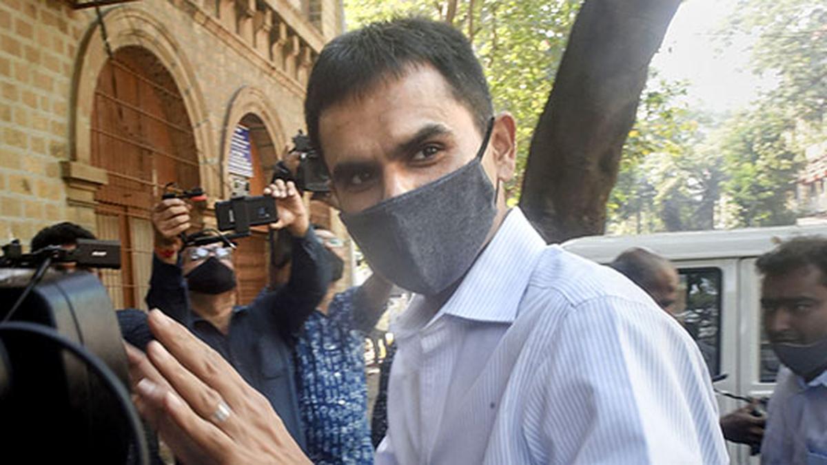 Protesters take out march in support of Sameer Wankhede in Maharashtra's Washim, question CBI action