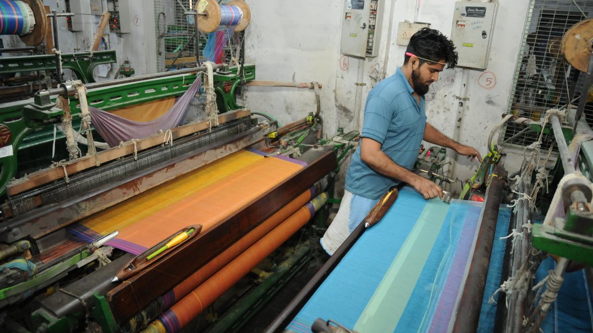 Letter urges Minister R Gandhi to ensure equitable distribution of production orders among powerloom units