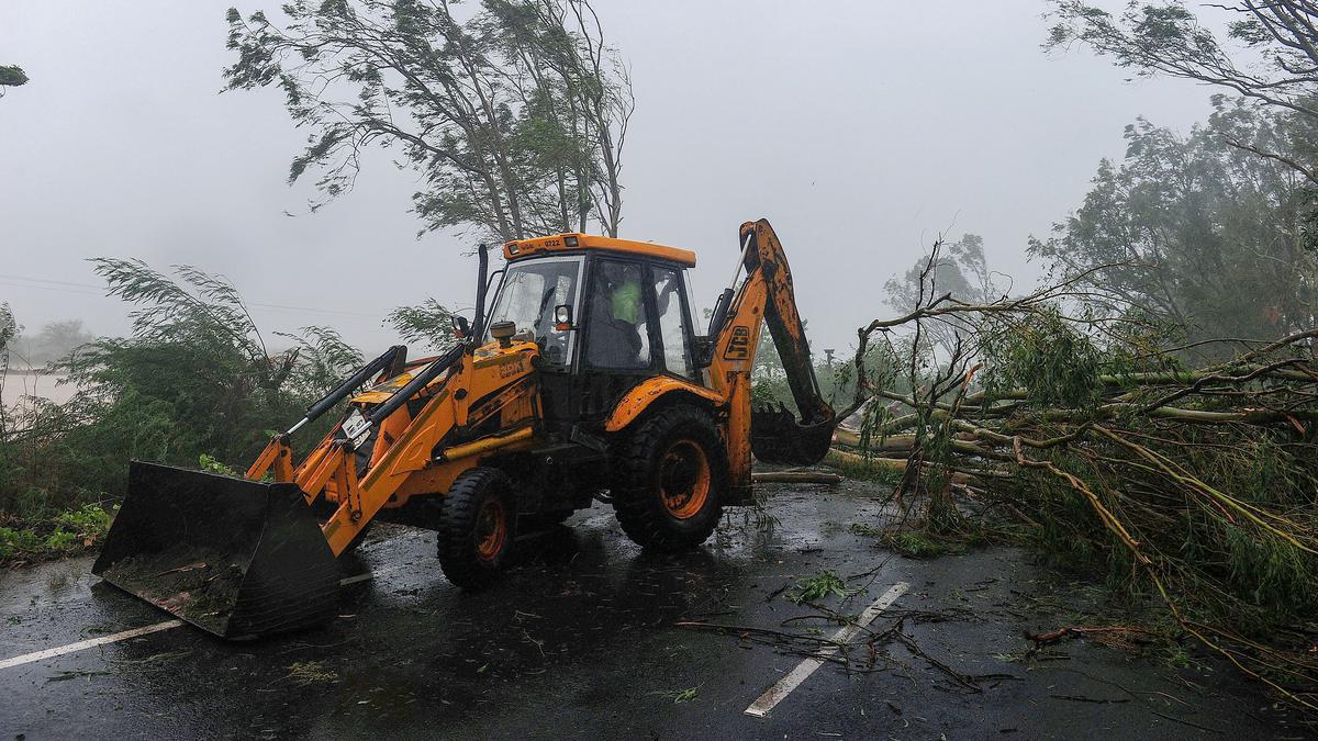Morning Digest | Gujarat grapples with destruction caused by cyclone Biparjoy; 73 academics defend efforts to ‘update’ NCERT textbooks, and more