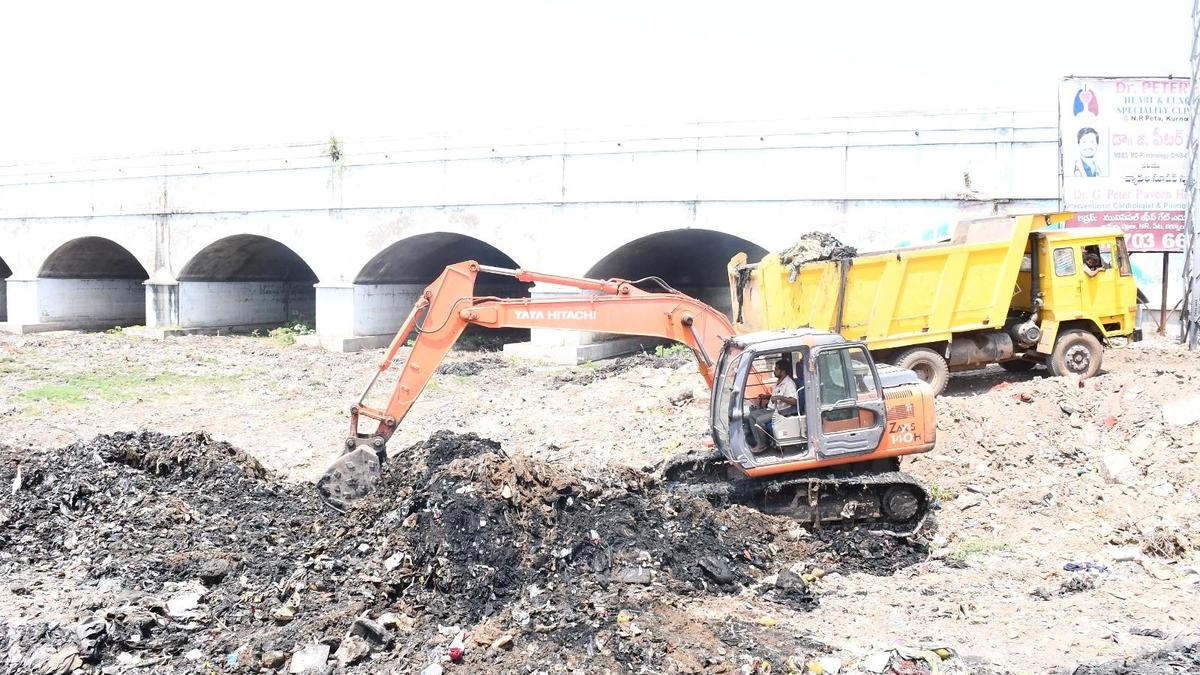 KMC launches clean up drive of K-C Canal and the Handri-Neeva river