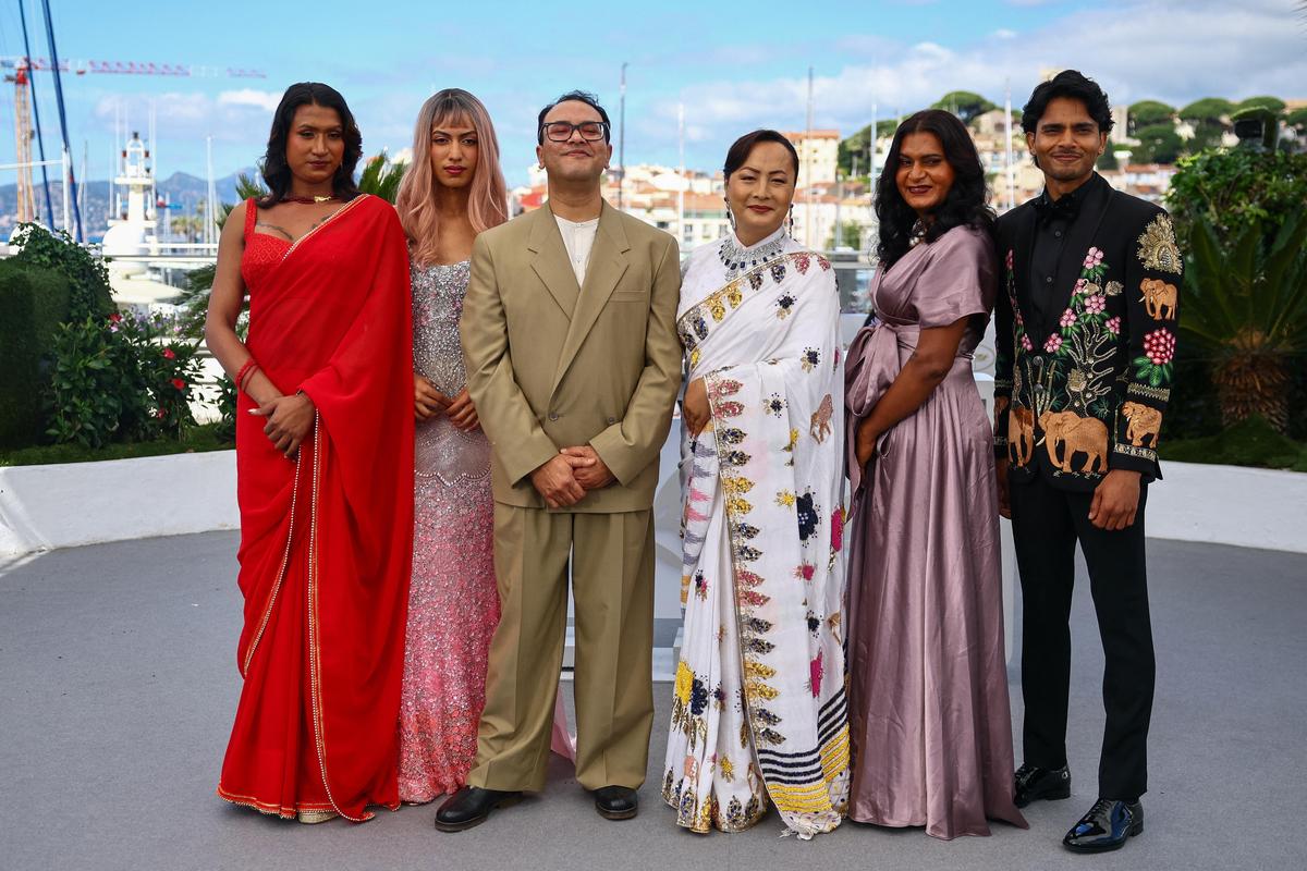 Director Abinash Bikram Shah and the cast of Elephants in the Fog, Pushpa Thing Lama, Saha Din Miya, Jasmine Bishwokarma, and Aliz Ghimire