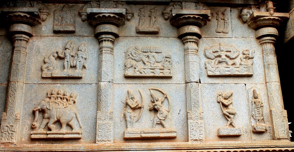 Scenes from Ramayana on the outer wall of the mandapa of the principal shrine at Hazara Rama temple.