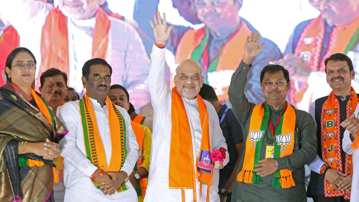 Lok Sabha polls | MVA a directionless autorickshaw, says Amit Shah at Nanded rally