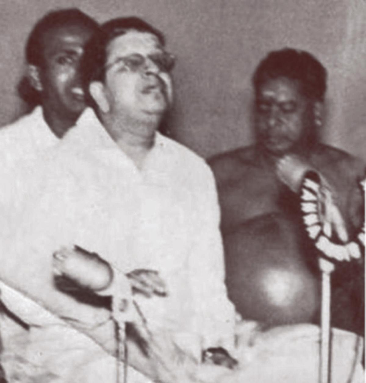 Madurai Mani Iyer during a concert.