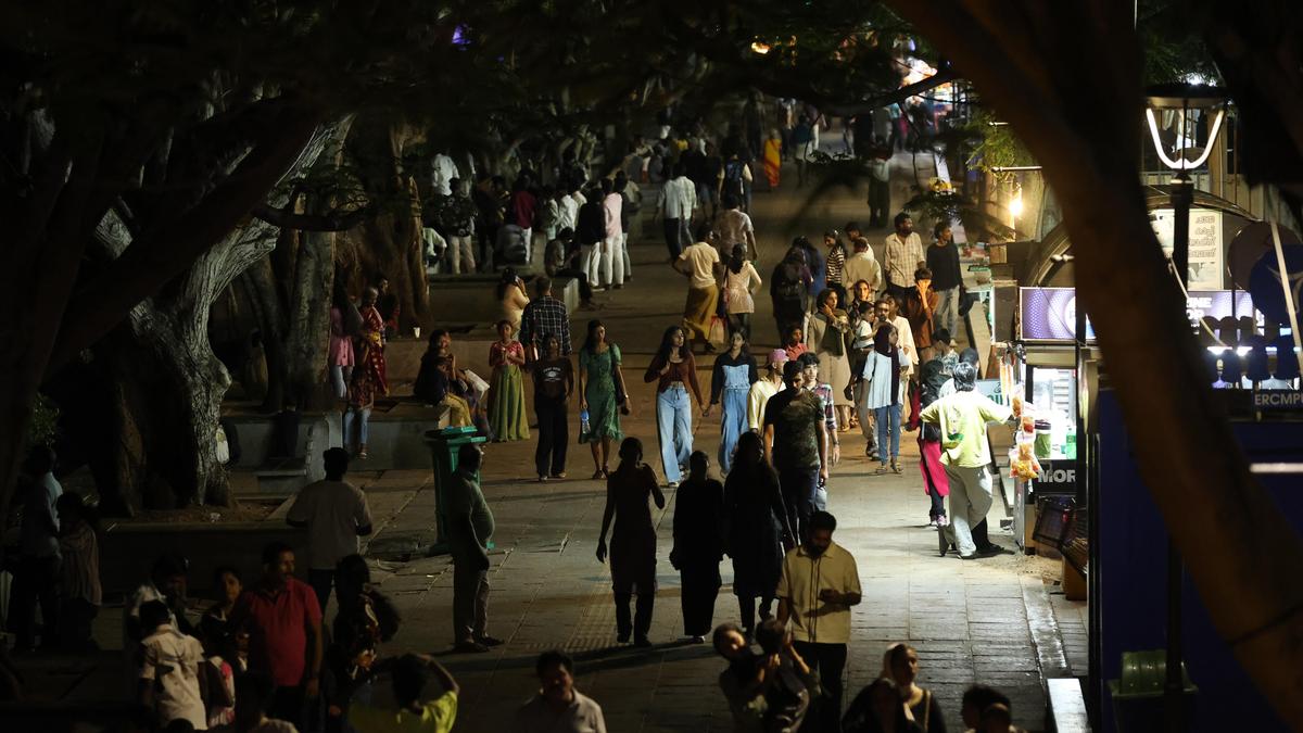 Kochi Corporation moots nightlife makeover for Marine Drive Walkway