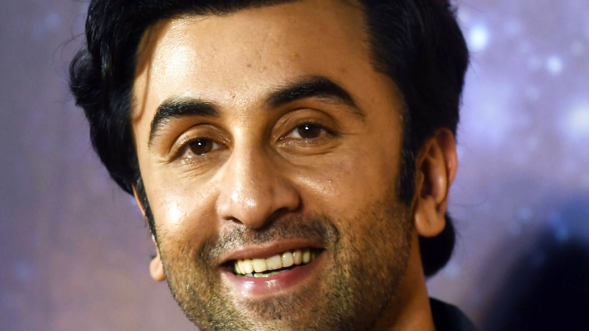 Mahadev betting app case | Actor Ranbir Kapoor asked to appear before ED on Oct. 6