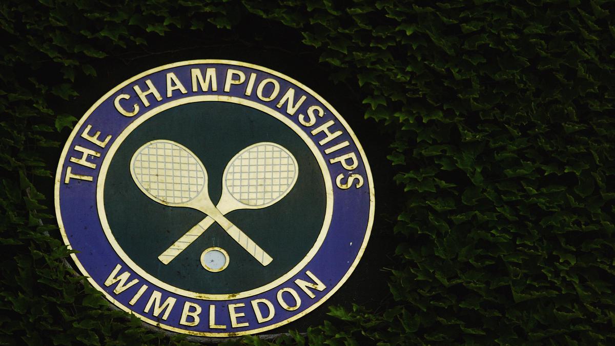 Russian players to be barred from competing at Wimbledon: report