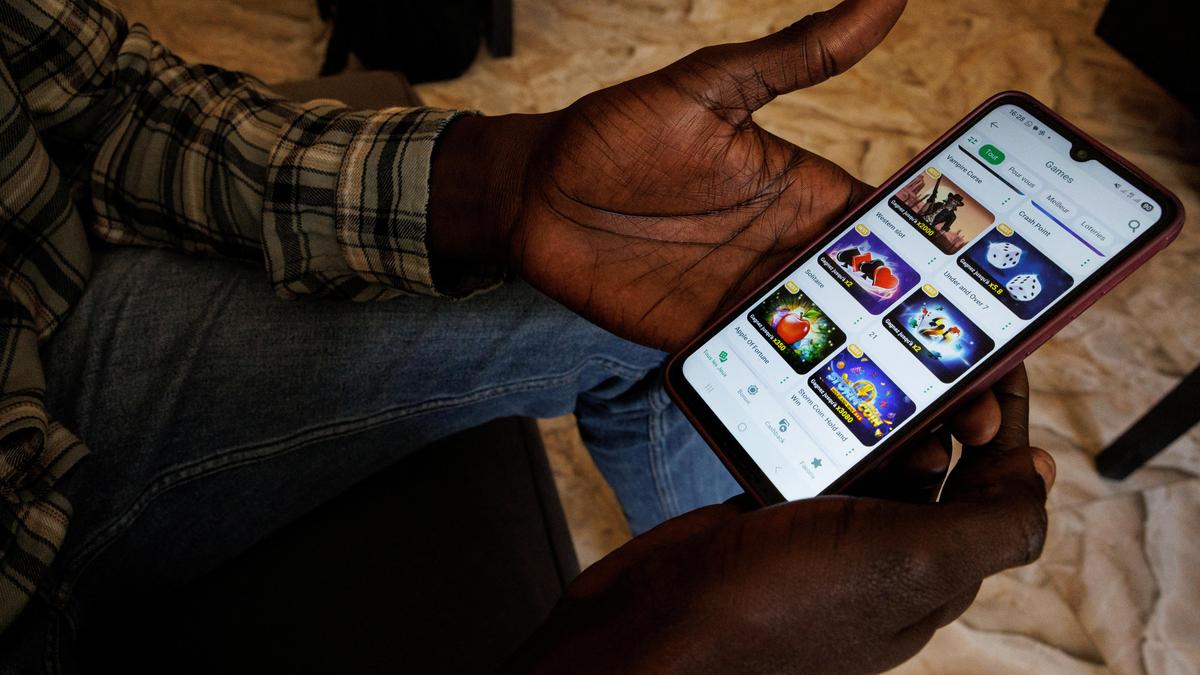 Government blocks 300 “illegal” gambling and betting platforms