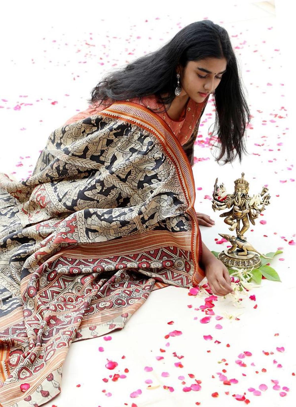 A kalamkari dupatta by KalamCreations