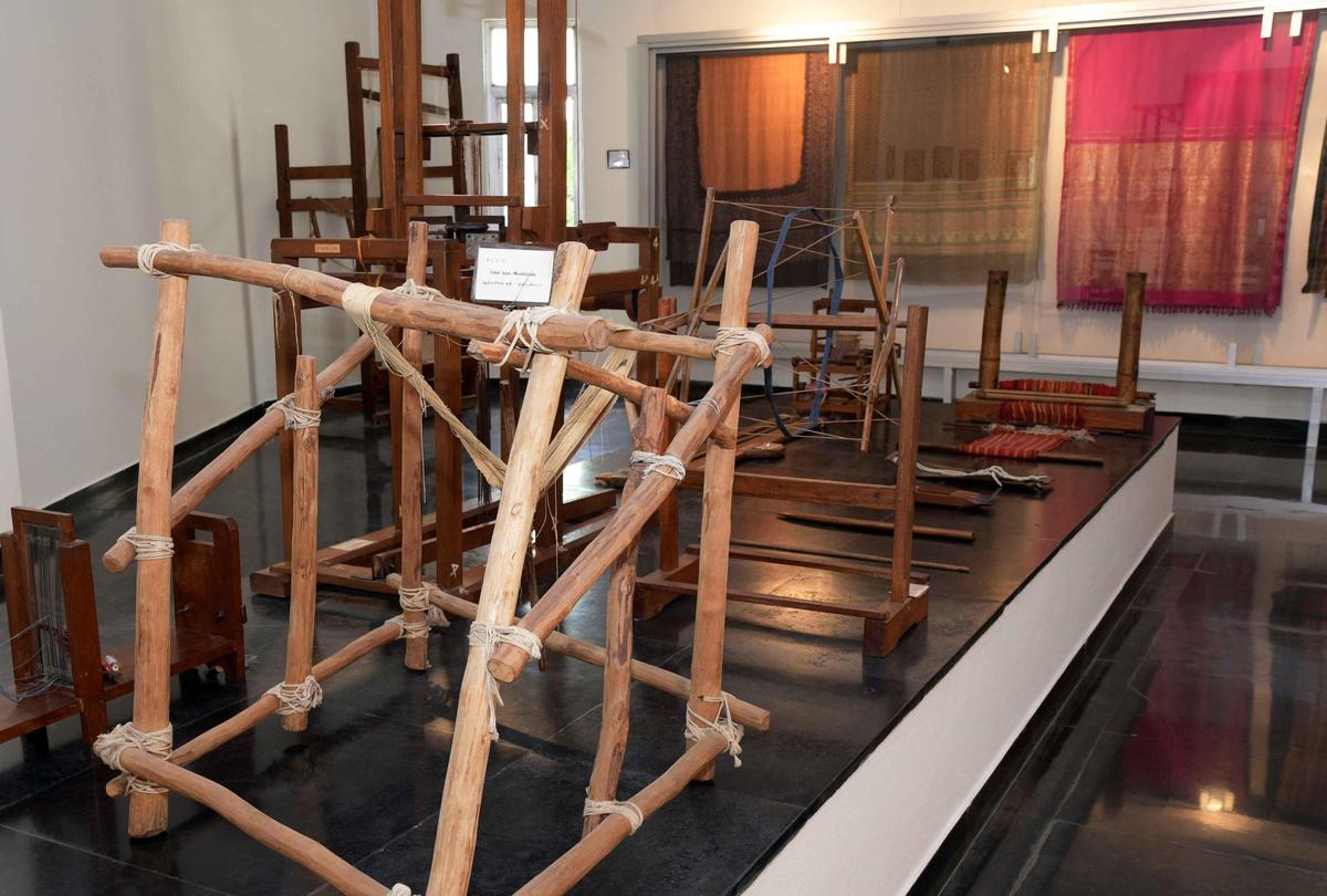 Textile Museum, a part of the Kasthuri Sreenivasan Art Gallery set up in 1988