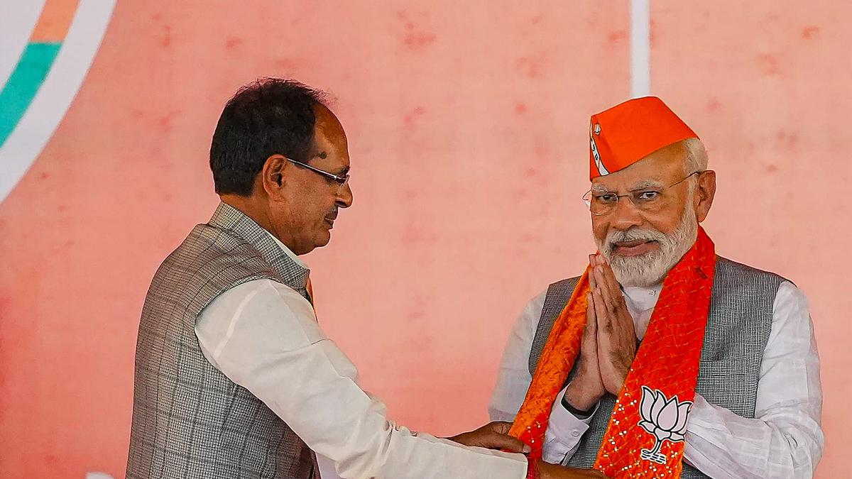 Kamal Nath, Digvijaya not fighting for CM’s chair but for their sons, Modi says in Madhya Pradesh