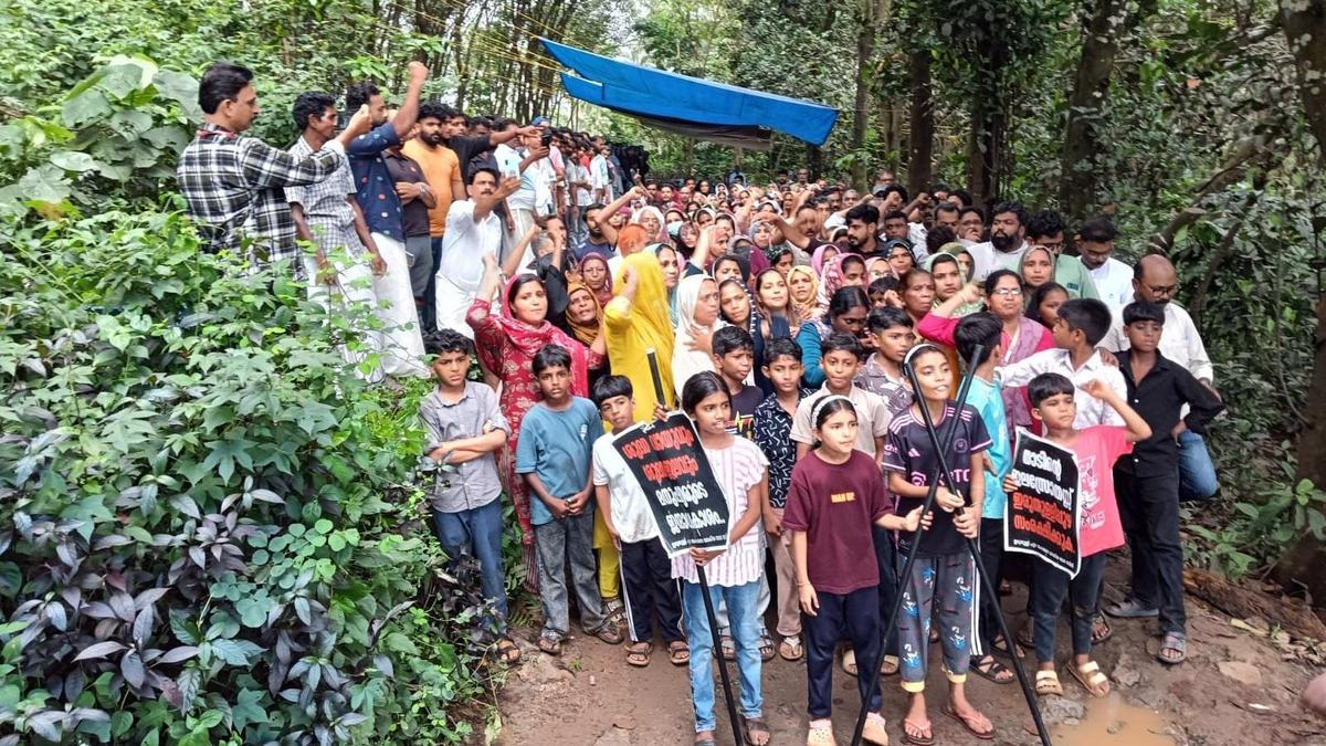 Police Action Fears Keep Ambayathode Protesters From Casting Ballots