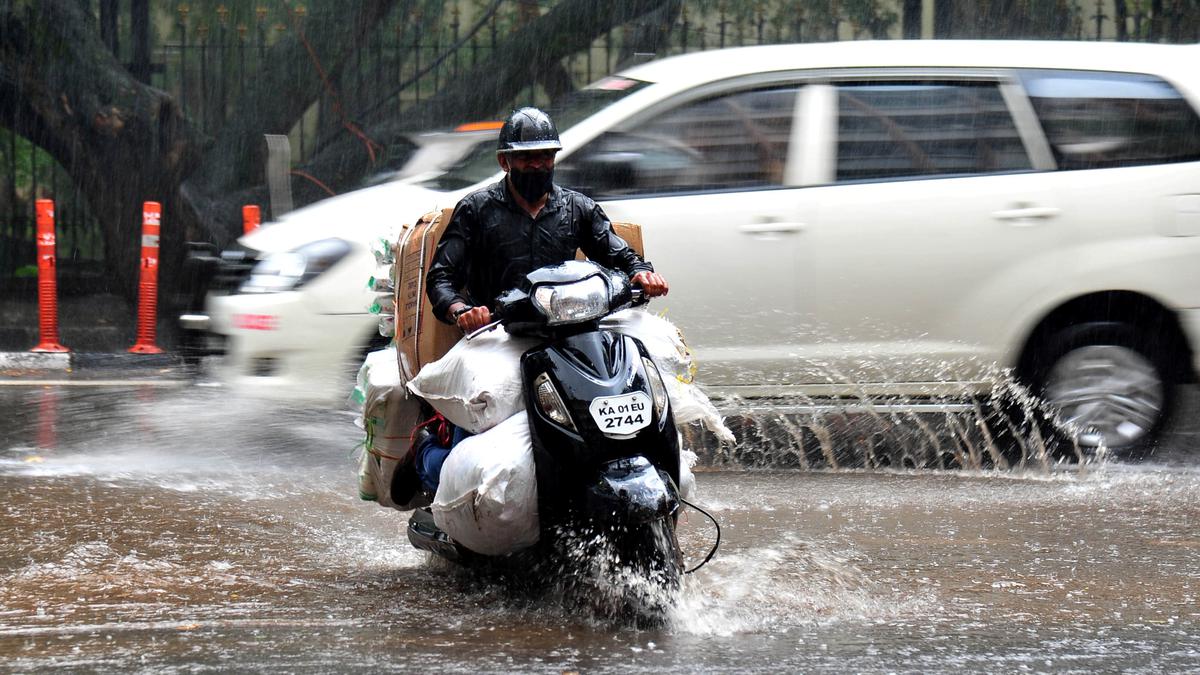 Bengaluru rains | Varthur, Whitefield roads inundated following just an hour of showers