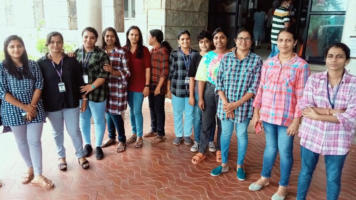 Women of Kozhikode Corporation office go for genderneutral attire