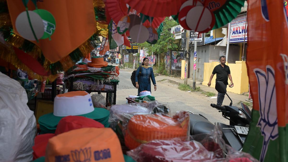 Kerala local body polls: UDF poised to reclaim Thrissur Corporation; ‘Suresh Gopi wave’ fails to show up