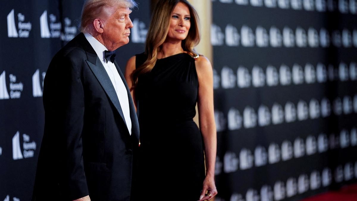 Trump unveils website for  million U.S. residency visa