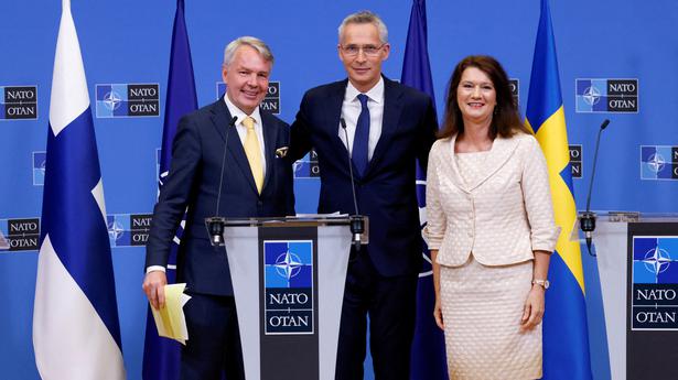 Canada swiftly ratifies protocol for Finland, Sweden to join NATO