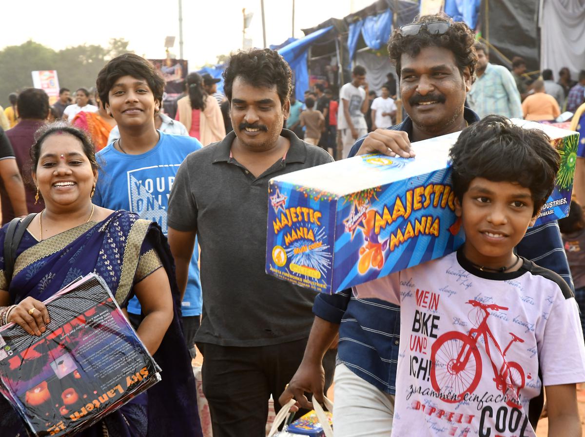 Sale of firecrackers picks up ahead of Deepavali in Visakhapatnam