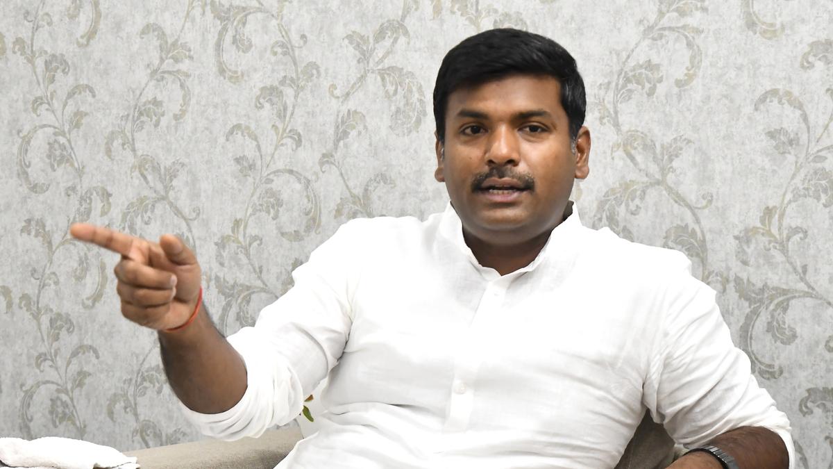 Andhra Pradesh govt. is keen on realising at least 89% of MoUs signed during investors meet in Vizag, says Minister