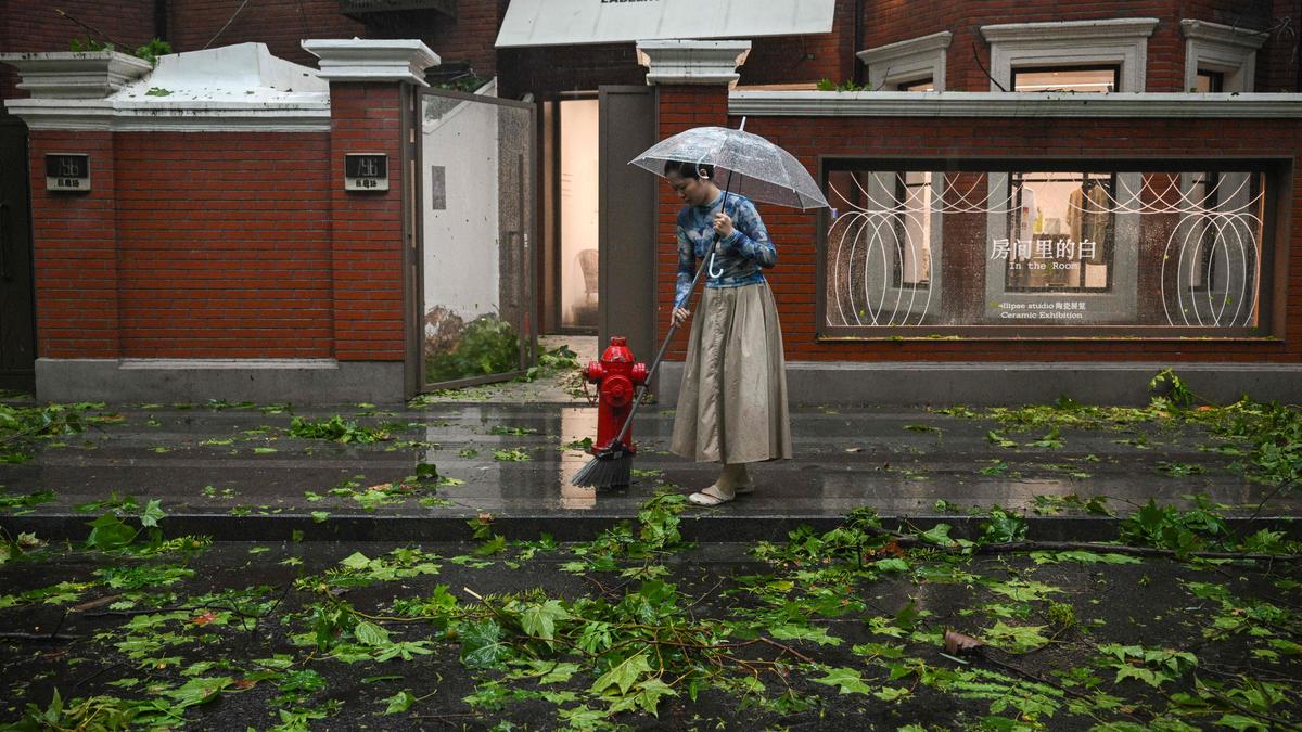 Shanghai hit by second typhoon days after historic storm