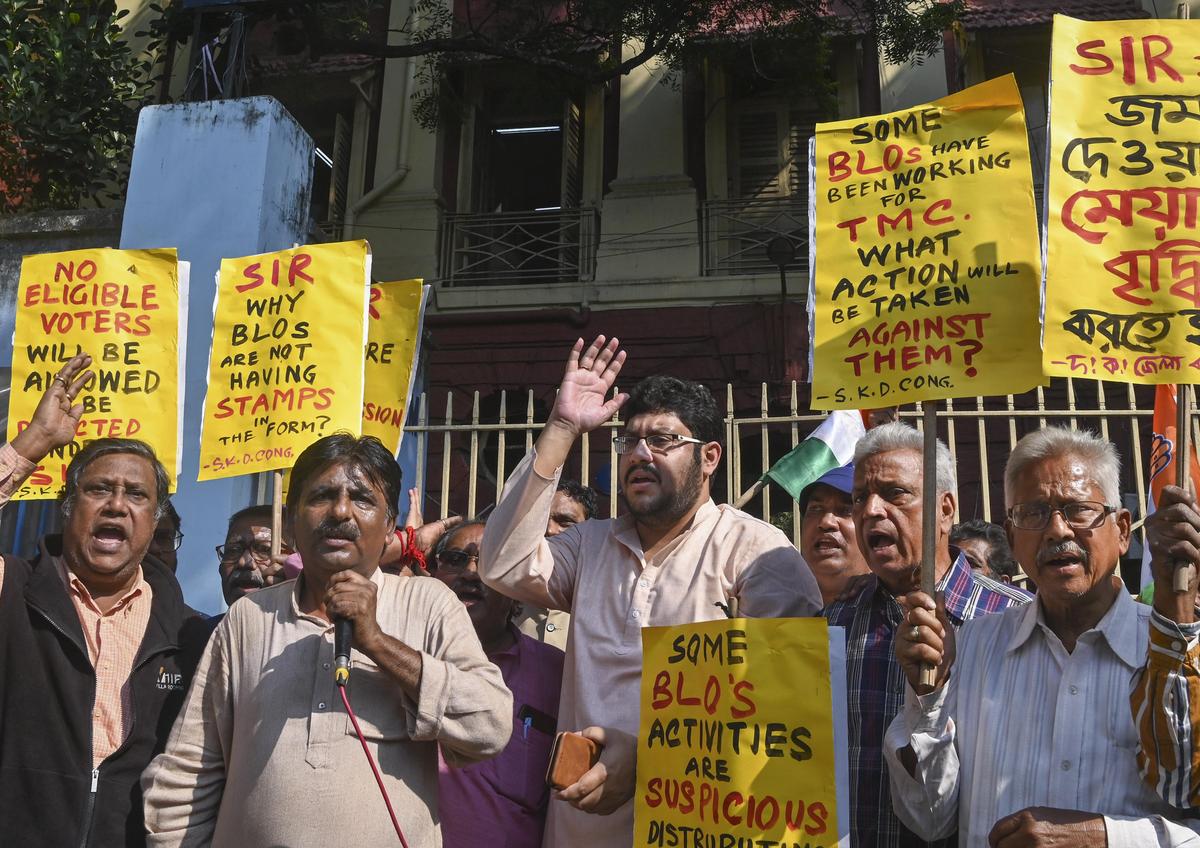 Congress activists protesting against the SIR exercise in Kolkata.