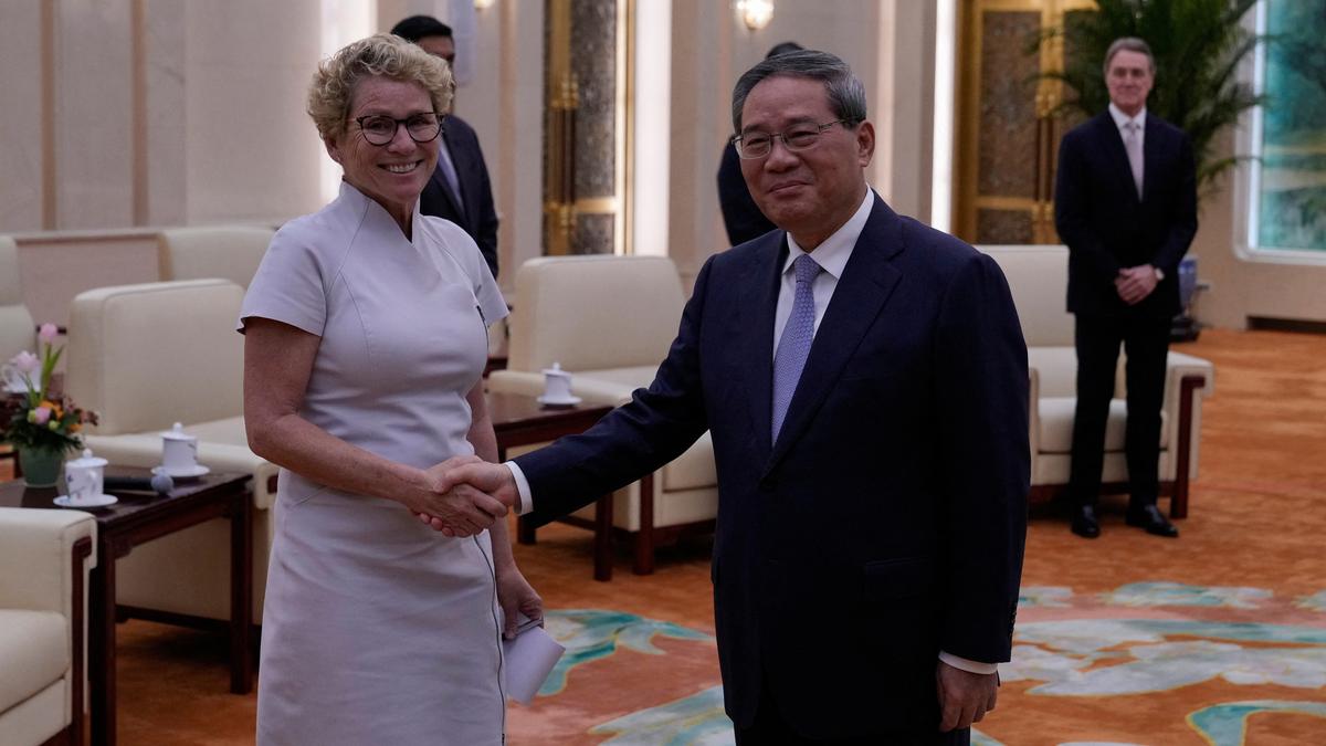 U.S. lawmakers push for military dialogue in a rare China visit