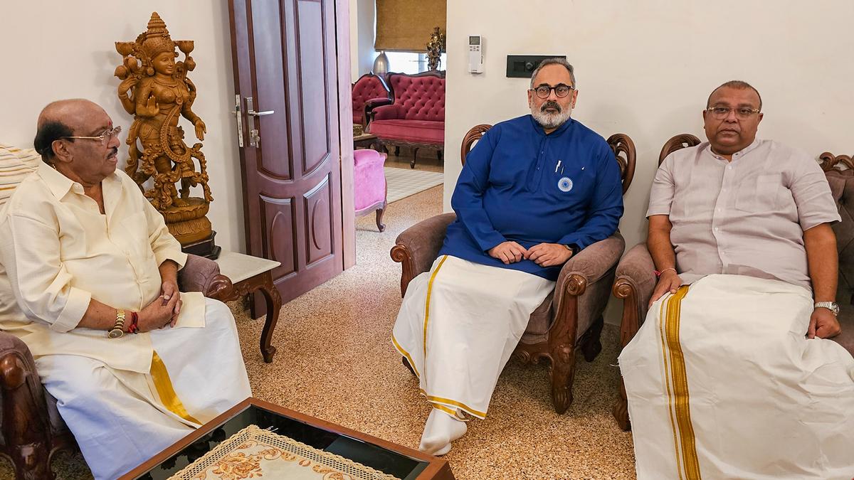 Rajeev Chandrasekhar meets Vellappally